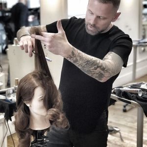 Meet your Posher, Michael